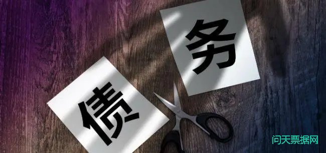 苹果(AAPL.US)强劲财报带动股价上涨，但AI投资及关税问题成华尔街争论焦点
